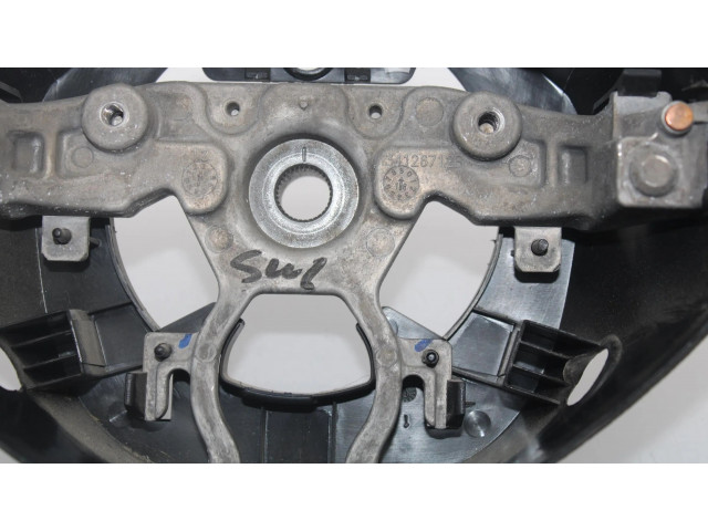 Руль Nissan Juke I F15  2010 - 2018 года 34126712B      