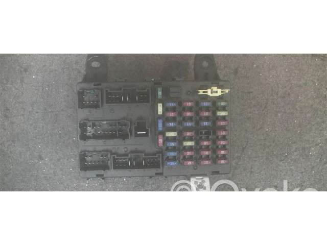 Блок предохранителей 91198-14C220, 912881C010   Hyundai Getz    