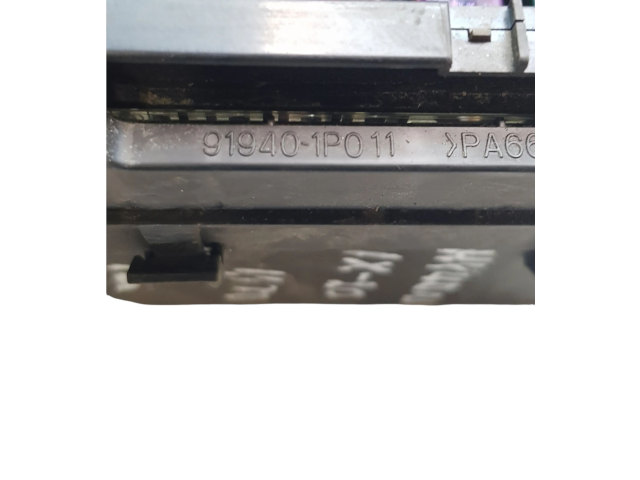 Блок предохранителей 1879001030, 919401P011   Hyundai ix20    
