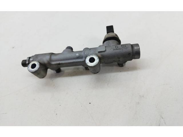 Vstřikovací lišta 059130089BS, 05a906051   Audi A6 S6 C7 4G    Cdu 