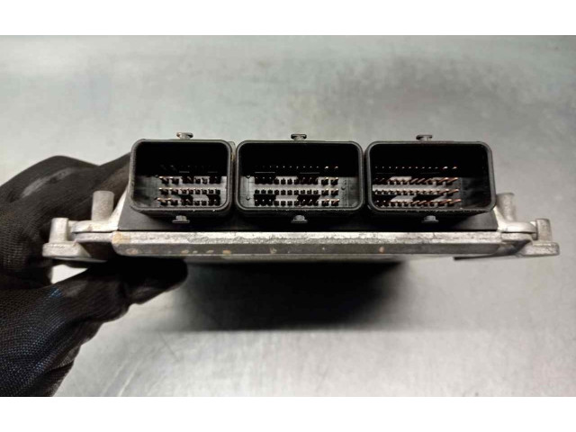 Блок управления двигателя 8200091517, 0281011356   Nissan Primastar