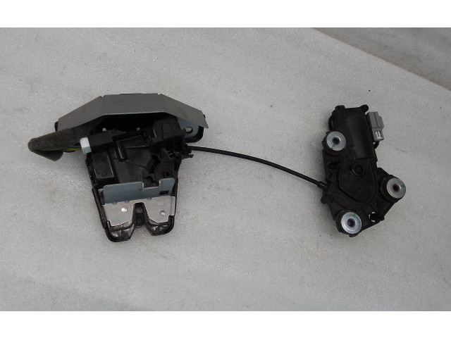 Замок багажника 31484236, A080105    Volvo XC60 2017 -  года
