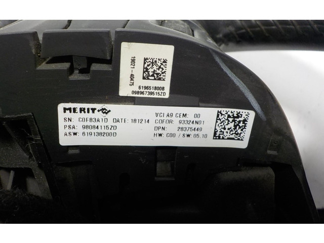 Volant Peugeot 2008 I 2019 98084115ZD, 98084115ZD  