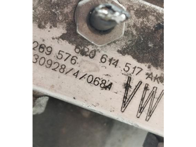 Блок АБС 6R0907379AT, 6R0907379AT   Skoda  Roomster (5J)  2006 - 2015 года