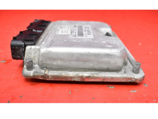 Блок управления двигателем ECU 4E0907560, 4E0907560   Audi A8 S8 D3 4E