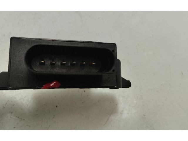 Блок предохранителей 4G0906093H   Audi Q5 SQ5    