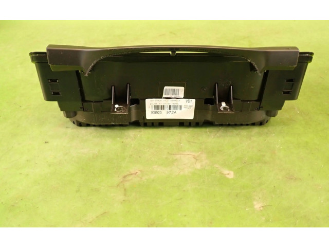 Панель приборов 1K8920972A   Volkswagen Scirocco       
