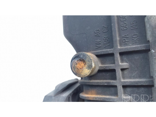 Интеркулер  1K0145803H, 1K0145928D   Volkswagen Touran I 1.9