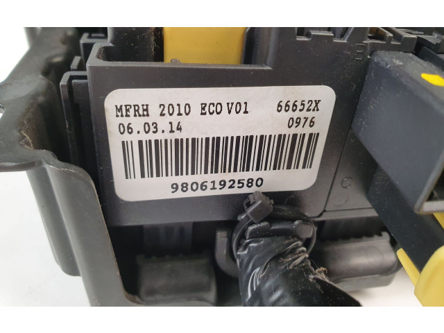   Pojistková skříňka 9806192580   Peugeot 2008  2014