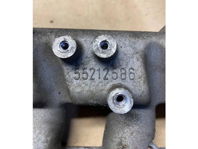Vstřikovač 55212586, 0281002845   Saab 9-3 Ver2    Z19Dt 