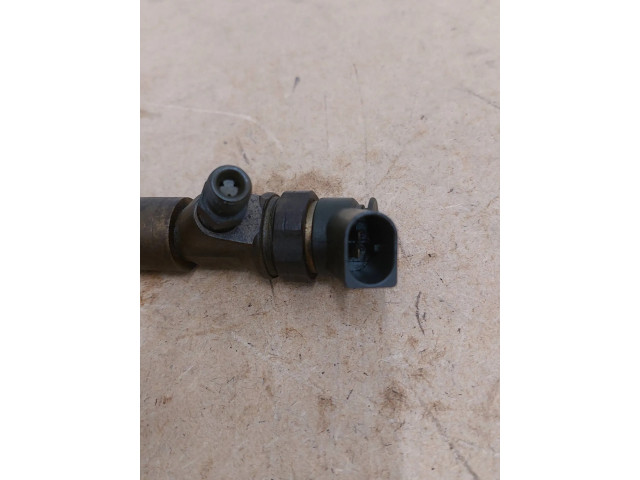 Vstřikovač 7794435   BMW 3 E90 E91  pro naftový motor 0.0  