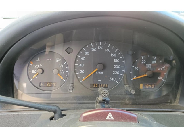 Панель приборов    Mercedes-Benz CL C215       