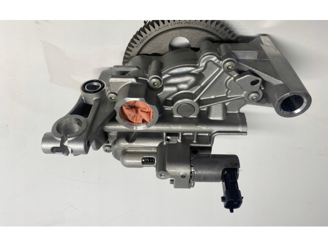 Масляный насос   32257092  Volvo XC40 
