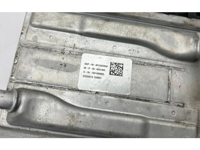 Интеркулер  8641466   Volvo XC60 