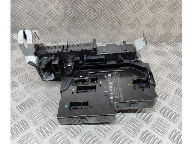 Блок предохранителей A2129009722, A2129015305   Mercedes-Benz CLS C218 X218    
