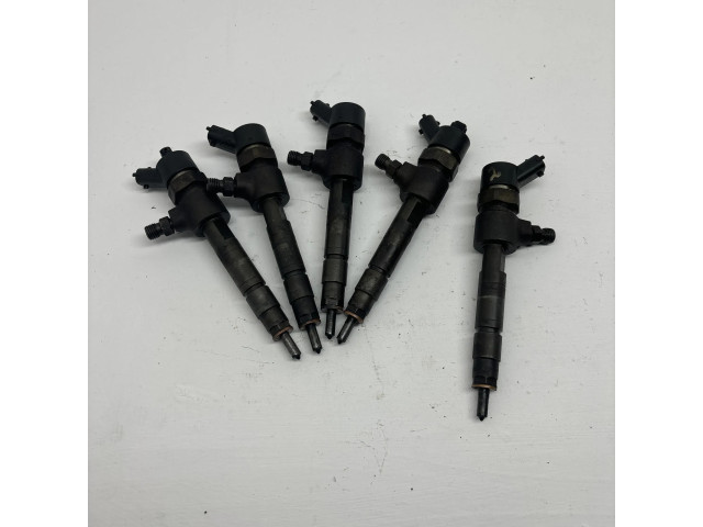 Vstřikovač 0445110068   Alfa Romeo 166  pro naftový motor 2.4  