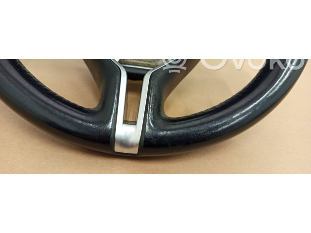 Volant Maserati Ghibli 2014 06700186830  