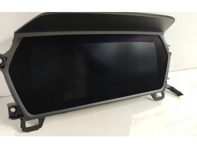 Přístrojová deska  BMW 1 F40 2019 5A5A9F6  