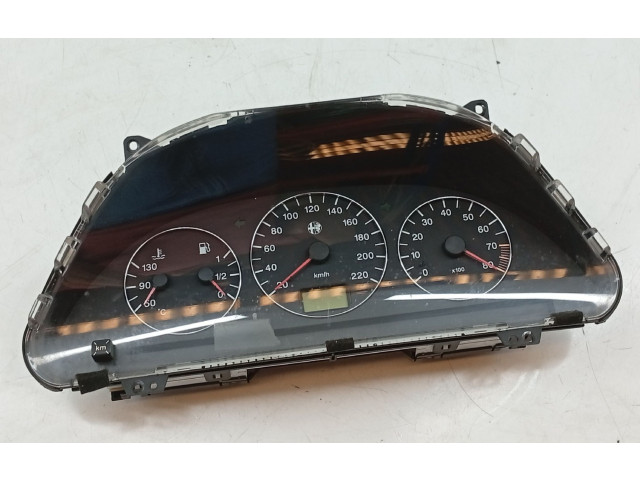 Pojistková skříňka Спидометр (приборный щиток) 602584003   Alfa Romeo 145 - 146 2000
