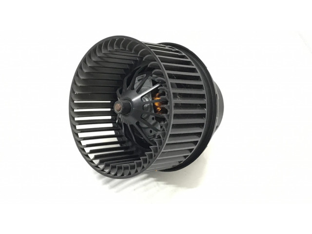 Вентилятор печки    AV6N18456CA   Ford Focus