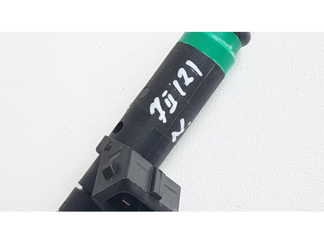 Vstřikovač 7525721, 3013B00669   BMW 7 E65 E66  pro benzínový motor 4.5  