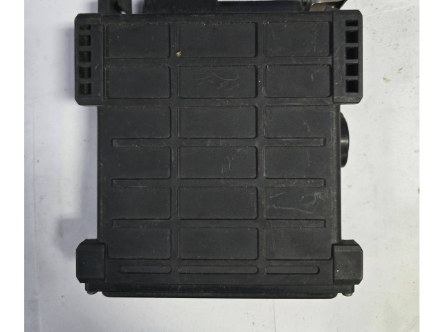 Блок управления двигателя 0025453632, 0280800100   Mercedes-Benz 190 W201