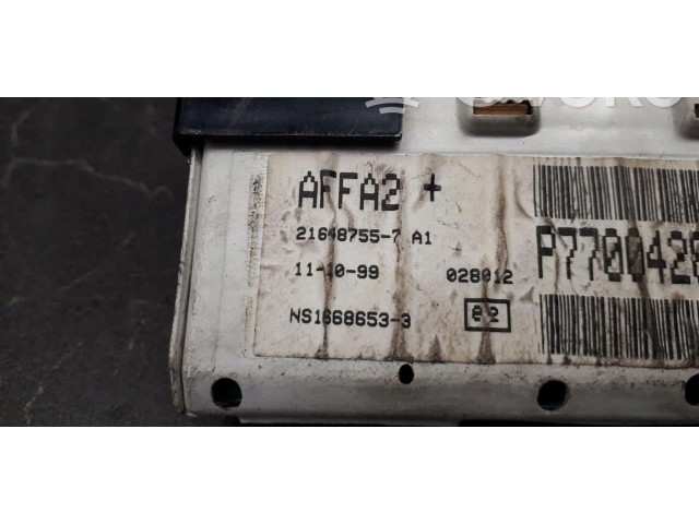 Дисплей    21648755   Renault Megane I
