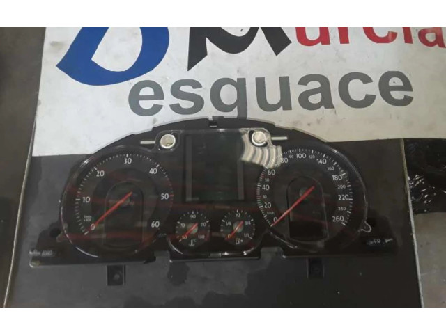 Přístrojová deska  Seat Toledo III (5P)  5P0920823B  