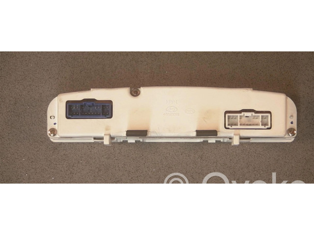 Дисплей    F2494008-17300   Hyundai Matrix