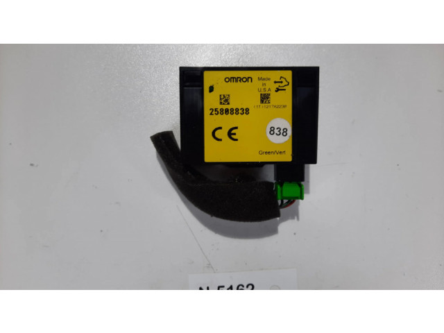 Блок управления 25808838   Chevrolet Captiva