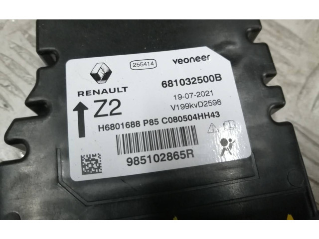 Блок подушек безопасности 985102865R, 681032500B   Dacia Sandero III