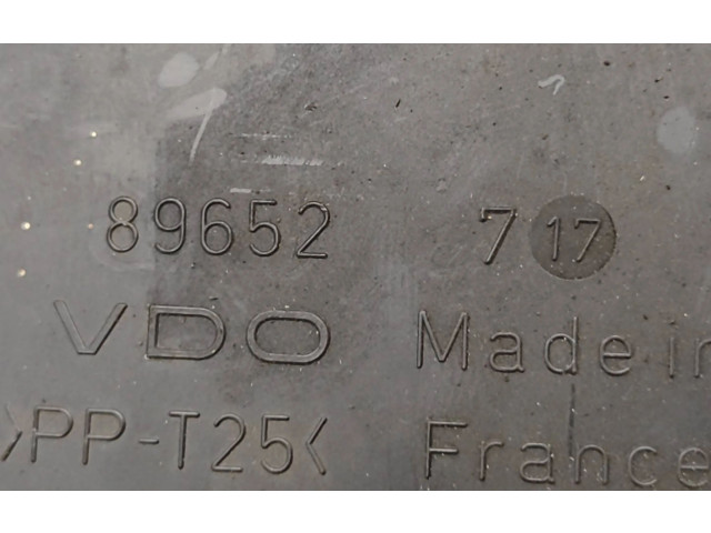 Přístrojová deska  Peugeot 306 1997 89652, 81115530  