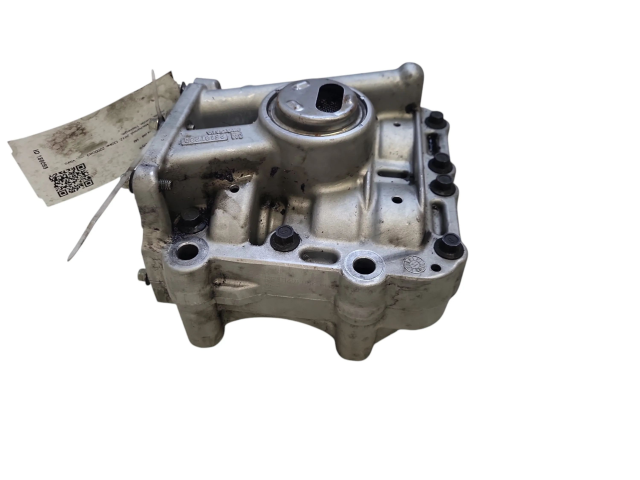Масляный насос   25187280  Opel Antara 