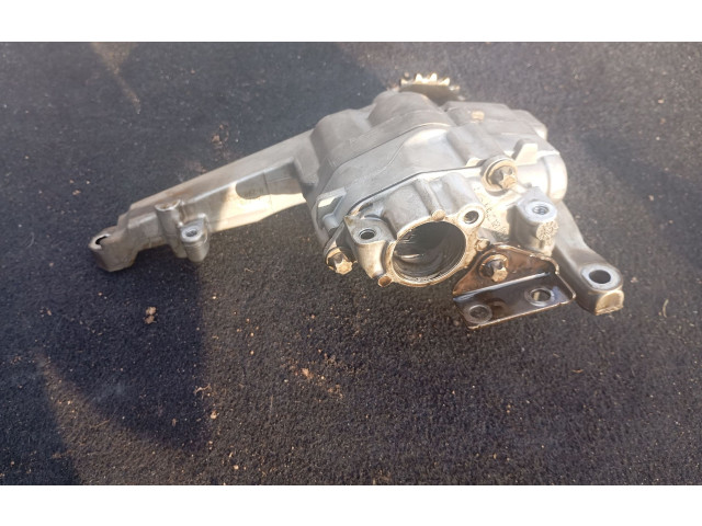 Čerpadlo oleje 6421810801   Mercedes-Benz E C207 W207   