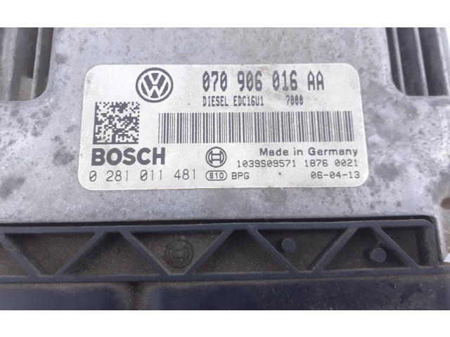Řídící jednotka 070906016AA, 0281011481   Volkswagen Touareg I 2006
