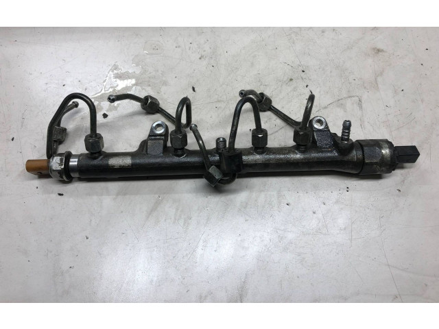 Vstřikovací lišta R03L125A   Volkswagen PASSAT B7     