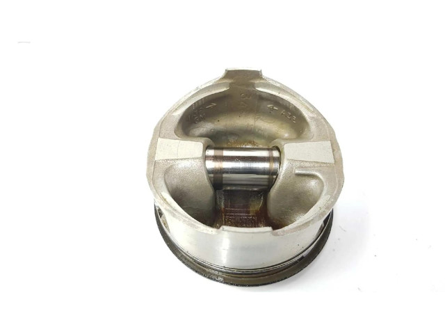 Píst 12553805   Cadillac STS Seville  pro benzínový motor   