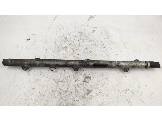 Vstřikovací lišta 0445216002, 003980   BMW 5 E39  pro naftový motor 2.5  