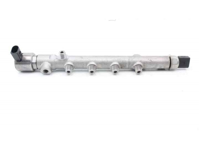 Vstřikovací lišta A6510700495   Mercedes-Benz C W204     