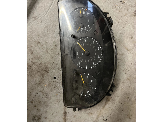 Přístrojová deska  Mercedes-Benz ML W163 2002 3329130030, A1635401947  