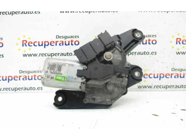Моторчик заднего дворника A2048202542    Mercedes-Benz CL C215