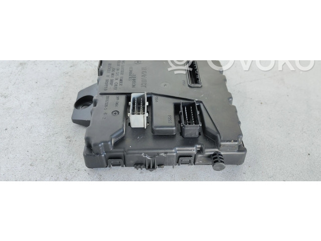   Pojistková skříňka 8200870483   Nissan Primera 2001