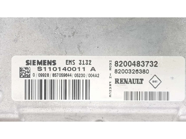 Řídící jednotka 8200483732, 6001548282   Dacia Logan I 2004