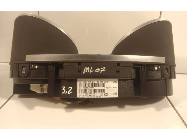 Панель приборов A2515402748, 001968   Mercedes-Benz ML W164       