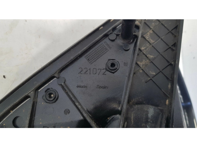 Зеркало (механическое)    правое   Volkswagen Polo III 6N 6N2 6NF  1995-2001 года   