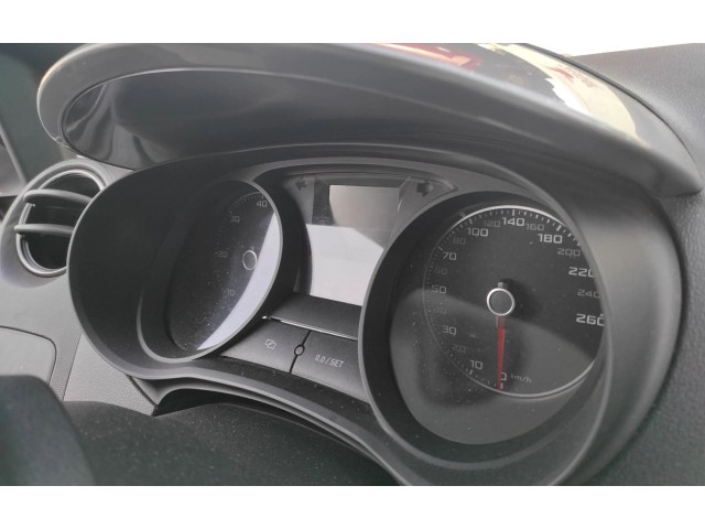 Přístrojová deska  Seat Ibiza I (021A) 1996 6J0920806C  