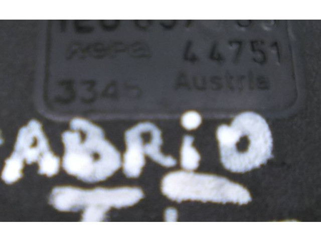 Jednotka ABS 1E0857739   Volkswagen Golf III 1991