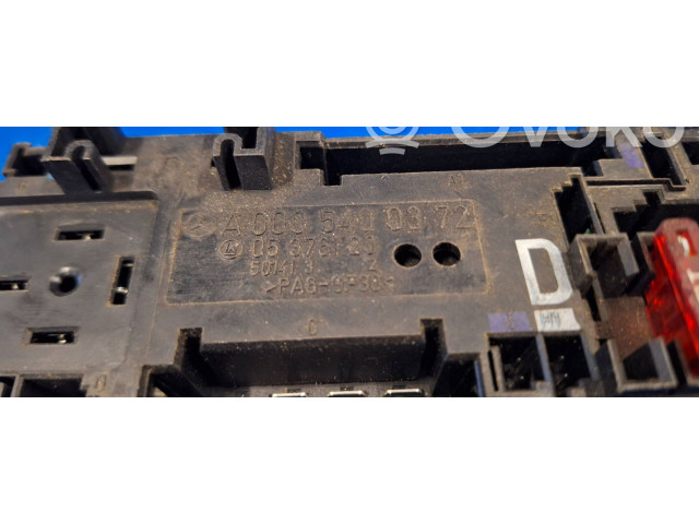   Pojistková skříňka A0005400372   Mercedes-Benz C W202 1999