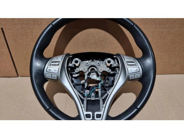 Volant Nissan Qashqai 2017 484304EM5B, 34221161A  