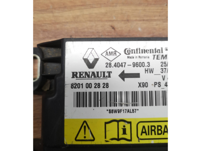 Блок подушек безопасности 8201002828, 28404796003   Renault Sandero I